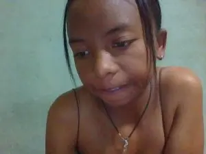 Adult Webcams with Rasoanir - Cam4
