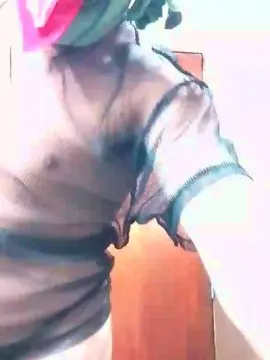 Live Sex Cam with tiago23hot - Cam4