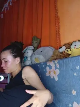 Free Porn Cam with PocaH2020 - Cam4