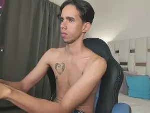Watch Live Sex Cams with Alessandro_abru - Cam4