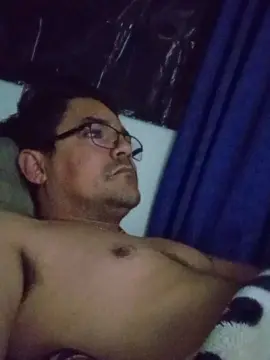 Best Webcam with Pirulox08856 - Cam4