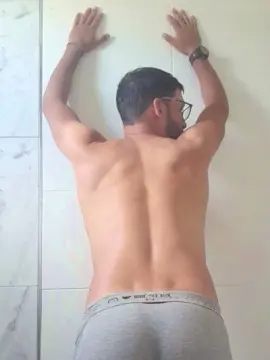 Free Porn Cam with alvarengafun - Cam4