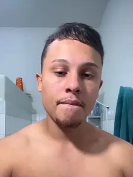Adult Webcam with Morenoyboy - Cam4