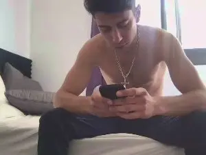 Adult Webcam with Vitruvio30 - Cam4