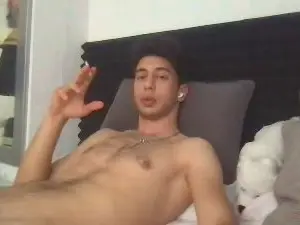 Nude Webcam with Vitruvio30 - Cam4