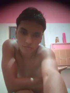 Watch Live Sex Cams with Vini18cm_novin - Cam4