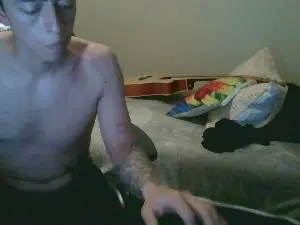 Live Sex Cam with bzkarz - Cam4
