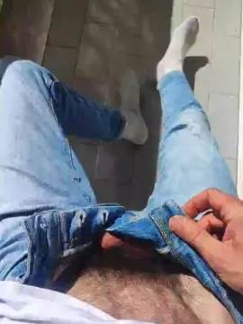 Nude Webcam with Andresmistress - Cam4