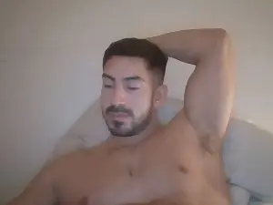 Nude Webcam with Polypunto - Cam4