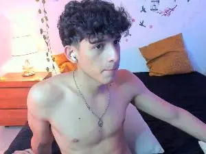 Live Sex Cam with alazbel8 - Cam4