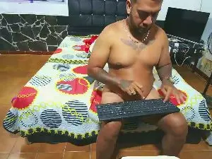 Live Porn with beautymilf_hot - Cam4