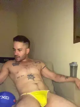 Live Sex Cam with pedro5946 - Cam4
