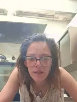 Live Porn with AlbaFox - Cam4