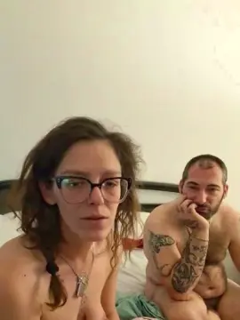 Live Sex with AlbaFox - Cam4