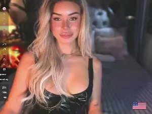Live Sex Cam with alodia_cums - Cam4