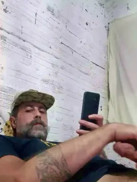 Watch Live Sex Cams with leandro2199 - Cam4