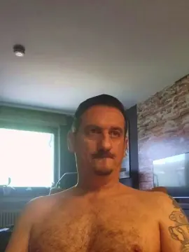 Live Porn with carlosderers - Cam4
