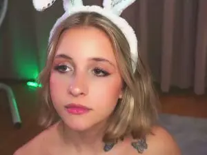 Best live sex cam show with EllamaeWerley - Cam4