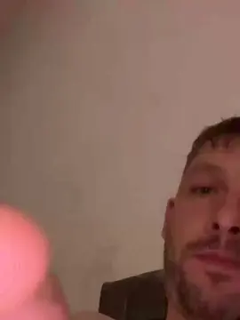 Sex Chat with skuzzy244 - Cam4