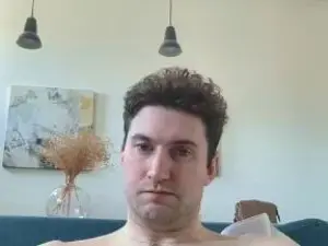 Adult Video Chat with harrythewhore - Cam4