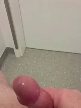 Adult Webcam with Gutte22 - Cam4