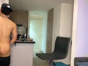 Live Sex Cam with zoneboys_ - Cam4