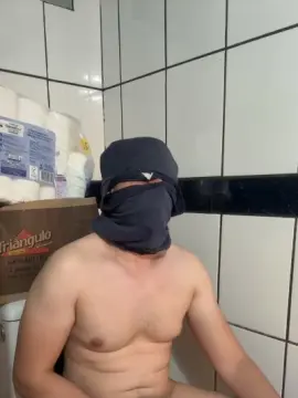 Live Sex with heitorcomfogo - Cam4