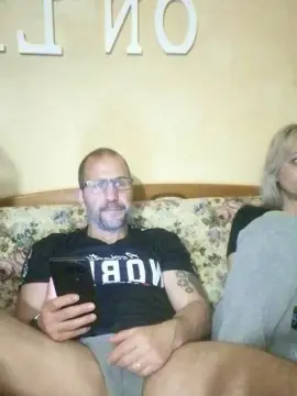 Live Porn with CIOLADURA80 - Cam4