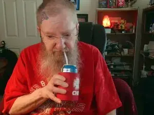 Sex Chat with guyboobies - Cam4
