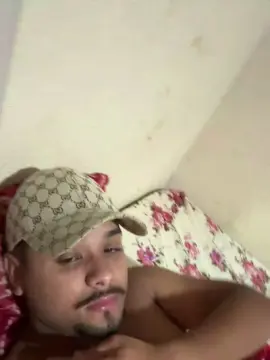 Free Live Porn with Wesleygostosin - Cam4