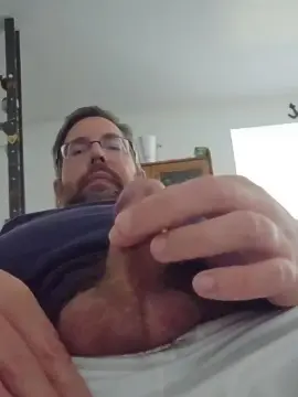 Sex Chat with Beardeconflans - Cam4