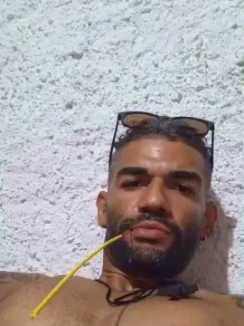 Live Sex Cam with Dilsinho_SexBoy - Cam4