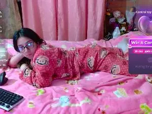 Nude Webcam with Maggie_Fox - Cam4
