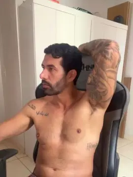 Live Sex Cam with Saradoalto23 - Cam4