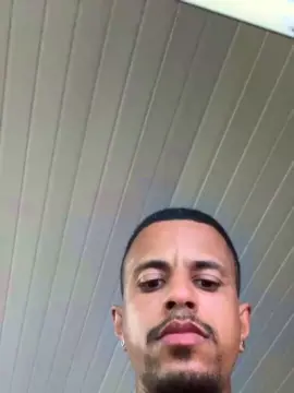 Adult Video Chat with Soaresluucas29 - Cam4