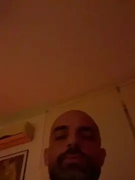 Watch Live Sex Cams with Biberonlechero - Cam4