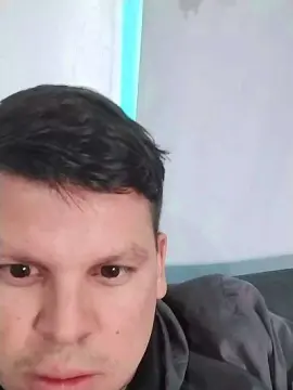 Sex Chat with Ezemiralo - Cam4