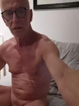 Live Sex Cam with bimbobottom01 - Cam4