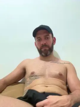 Adult Video Chat with Dimineiro - Cam4