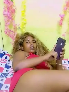 Live Sex with Antoinella34 - Cam4