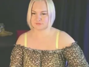 Live Sex with YolandaKiss - Cam4