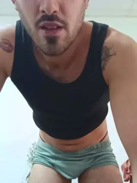 Adult Webcams with moreno1997_ - Cam4