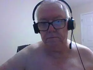 Live Sex Cam with BareWaves - Cam4