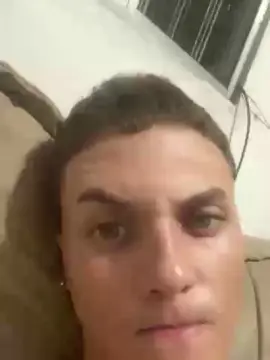 Best Webcam with Loiro081 - Cam4