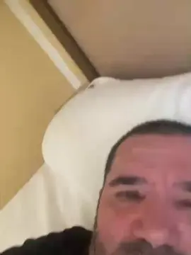 Free Live Porn with juan6588 - Cam4