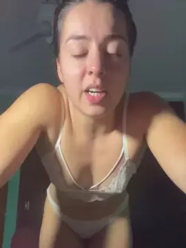 Best live sex cam show with Sweetlara28 - Cam4
