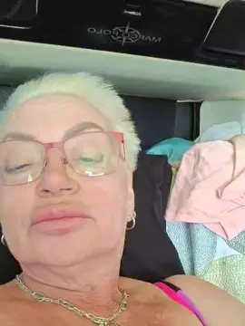 Private Sex Chat with LindaL69 - Cam4