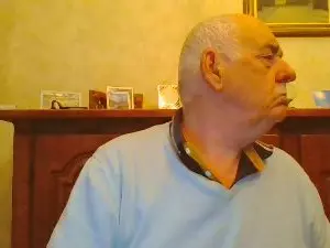 Private Sex Chat with slet69jbottom2 - Cam4