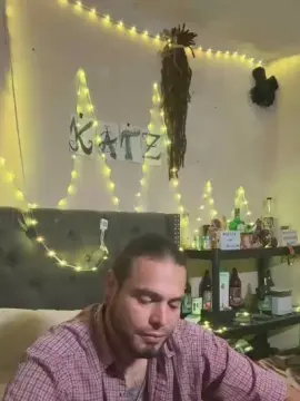 Best live sex cam show with Destrollermx - Cam4