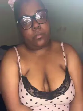 Live Sex Cam with Beautifulkay - Cam4